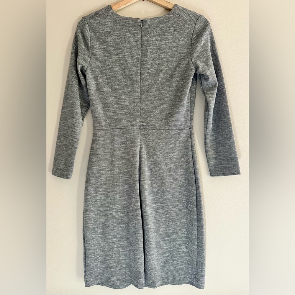 Elegant Grey Women's Dress - Picture 2 of 9